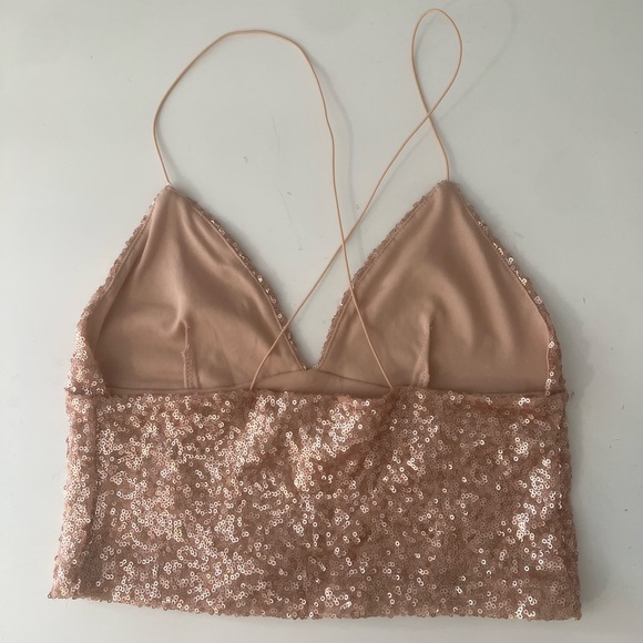 Urban Outfitters Rose Gold Sequin Top - Picture 4 of 5
